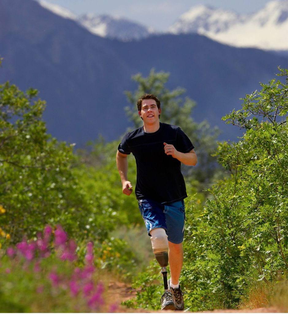 Arthromax Below Knee Trans Tibial Prosthesis running in mountains